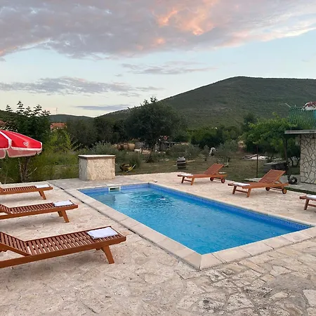 Apartament Progon House *